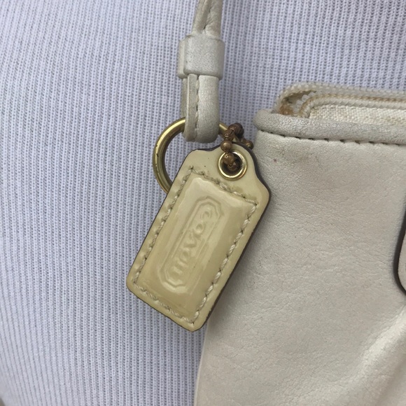 Coach leather wristlet - Picture 3 of 6